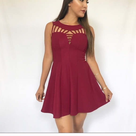 Red cocktail dress - Picture 6 of 6